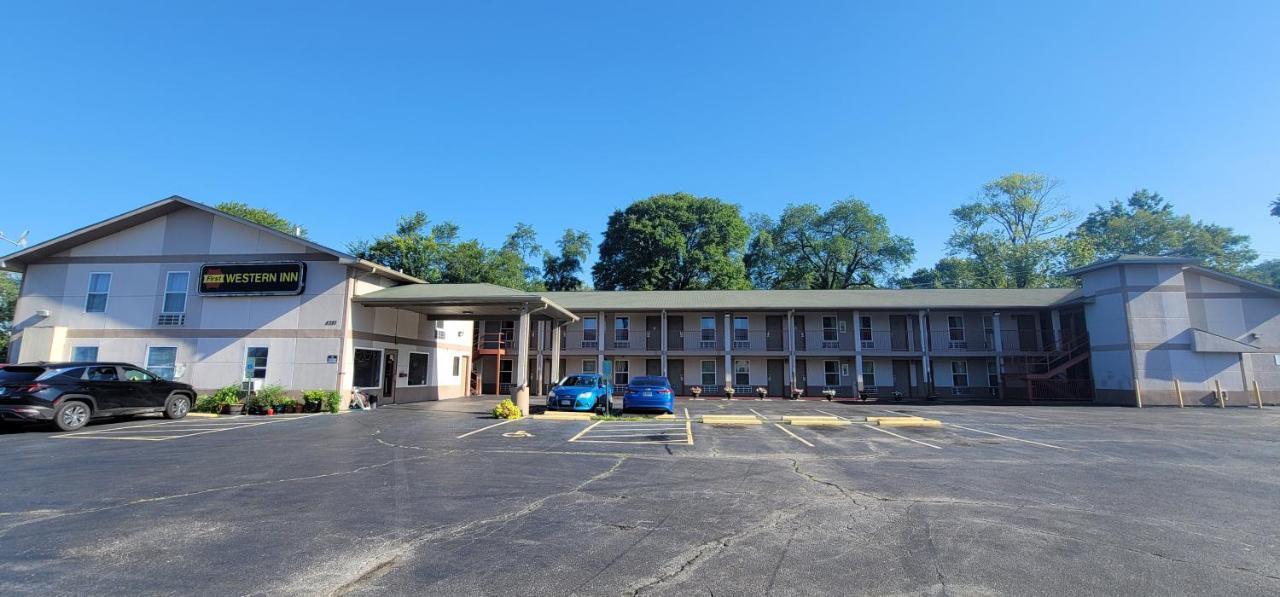 First Western Inn Caseyville Εξωτερικό φωτογραφία