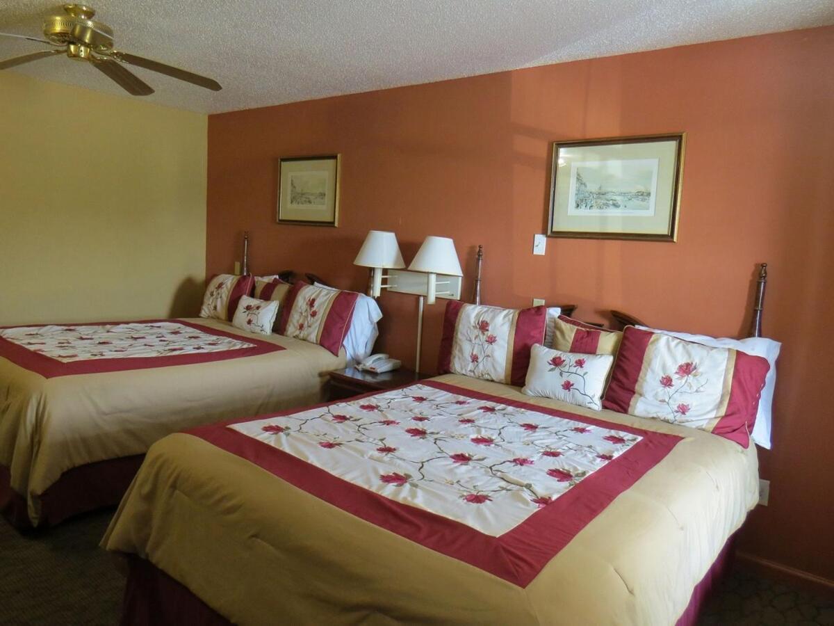 First Western Inn Caseyville Εξωτερικό φωτογραφία